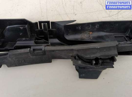 купить Кронштейн радиатора на BMW 3 E46 1998-2006
