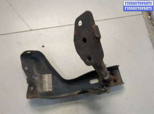 купить Кронштейн бампера на Infiniti QX56 2004-2010