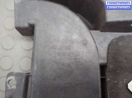 купить Жабо под дворники (дождевик) на Ford Escape 2012-2015