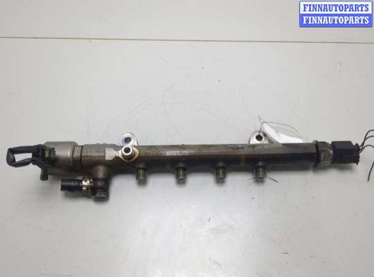 Купить Рампа (рейка) топливная на Mercedes C W204 2006-2015 Рампа (рейка) топливная MB1542784 на Mercedes C W204 2006-2015