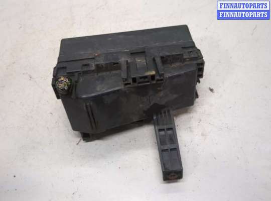 купить Блок реле на Nissan Navara 2004-2015