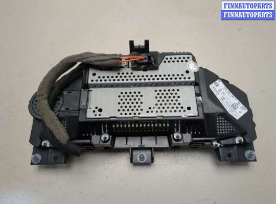 купить Щиток приборов (приборная панель) на Volkswagen Touareg 2010-2014