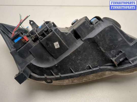 Фара передняя на Toyota Allex | Corolla Runx (NZE12)