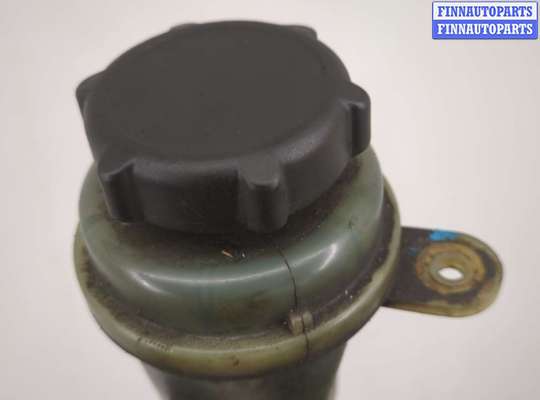 Бачок гидроусилителя на Ford Focus II