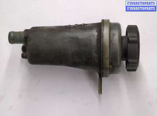 Бачок гидроусилителя на Ford Focus II