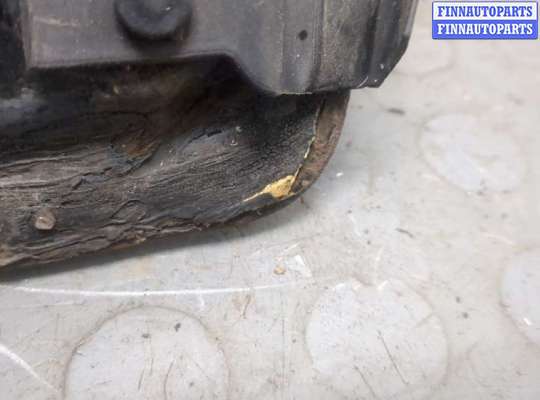 купить Замок двери на Volvo V50 2007-2012