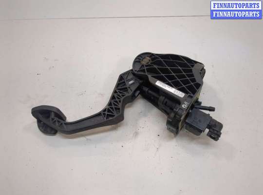 купить Педаль сцепления на Volkswagen Touran 2003-2006