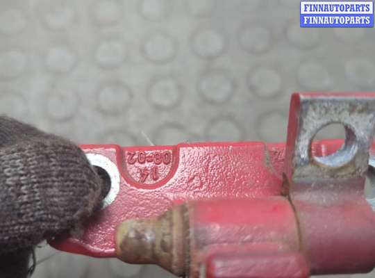 купить Петля двери на Hummer H3