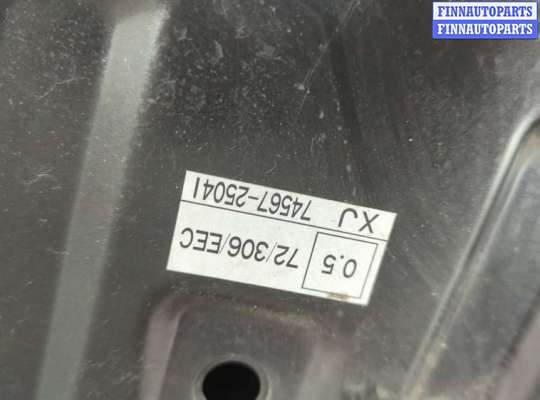 Форсунка омывателя фары / стекла на BMW 3 (E90/E91/E92/E93)