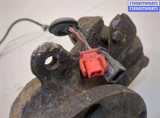 купить Ступица (кулак, цапфа) на Audi A4 (B5) 1994-2000