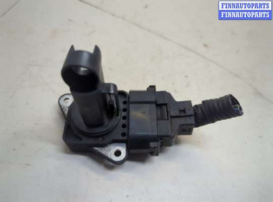 Измеритель потока воздуха (расходомер) LRN5082 на Land Rover Range Rover 3 (LM) 2002-2012