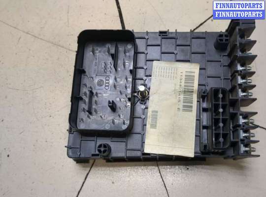 купить Блок предохранителей на Volkswagen Tiguan 2011-2016