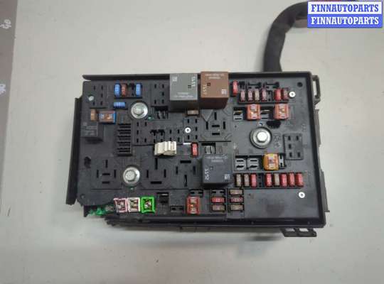 Блок предохранителей CH472739 на Chevrolet Volt 2010-2015
