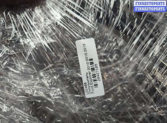 купить Уплотнитель на Ford Explorer 2010-2015