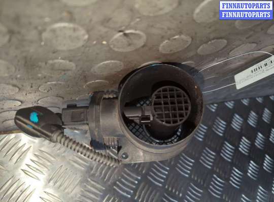 купить Измеритель потока воздуха (расходомер) на Volkswagen Touran 2006-2010