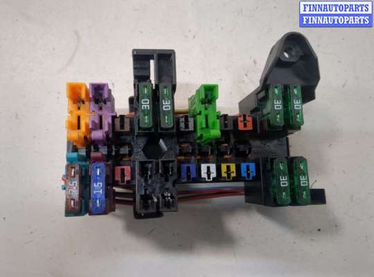 купить Блок предохранителей на Mercedes C W203 2000-2008