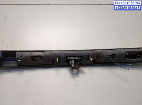 купить Кнопка открывания багажника с крышки на Renault Megane 2 2002-2009