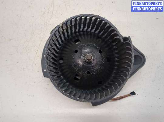 купить Двигатель отопителя (моторчик печки) на Volkswagen Passat 4 1994-1996
