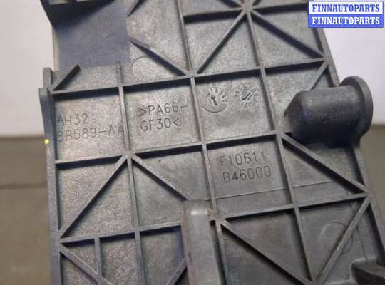 купить Пластик радиатора на Land Rover Range Rover Sport 2005-2013