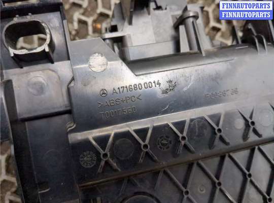 купить Пластик центральной консоли на Mercedes SLK R171 2004-2011