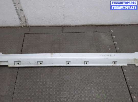 купить Накладка на порог на Suzuki Kizashi 2009-2014