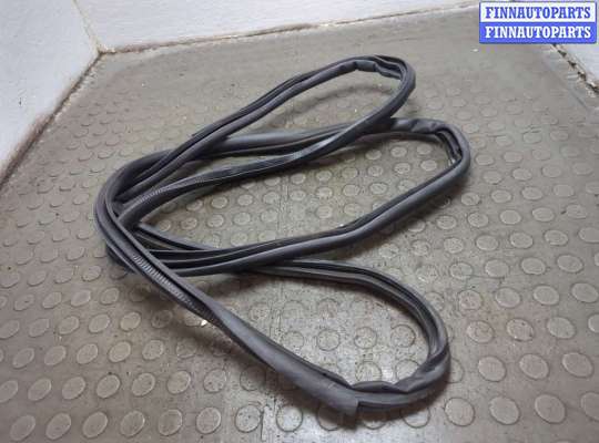 купить Уплотнитель на Toyota C-HR 2016-2023