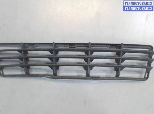 купить Заглушка (решётка) бампера на Volvo S40 2004-