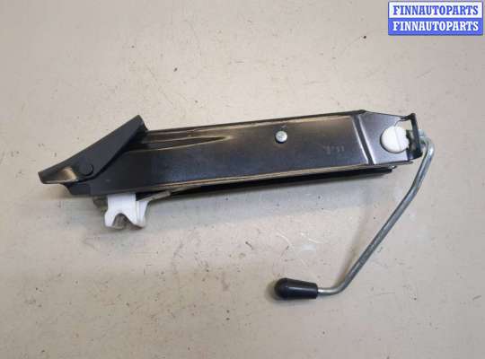 Домкрат на Volkswagen Polo Mk5 (6R/6C)