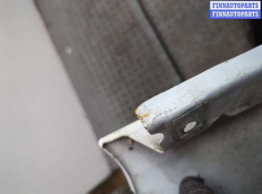 Повторитель поворота в крыло на Renault Trafic II