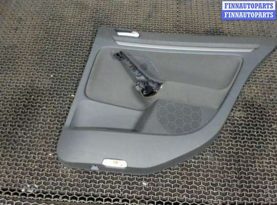 купить Дверная карта (Обшивка двери) на Volkswagen Jetta 5 2004-2010