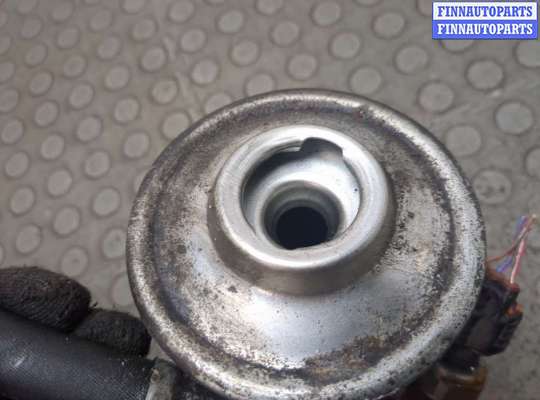 купить Насос гидроусилителя руля (ГУР) на Toyota Avensis 2 2003-2009