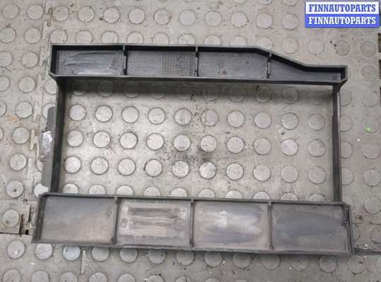 купить Пластик радиатора на Citroen C8 2002-2008