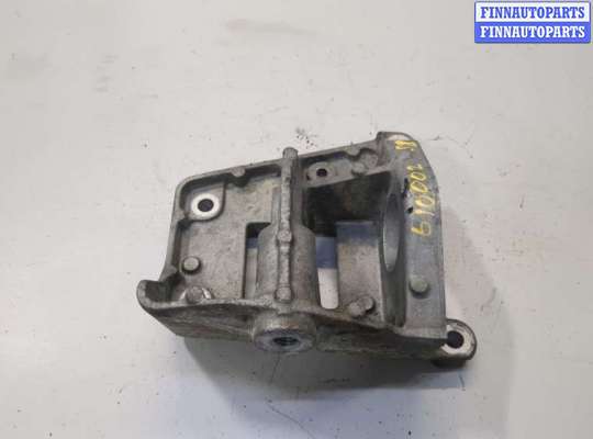 купить Кронштейн полуоси на Renault Espace 4 2002-