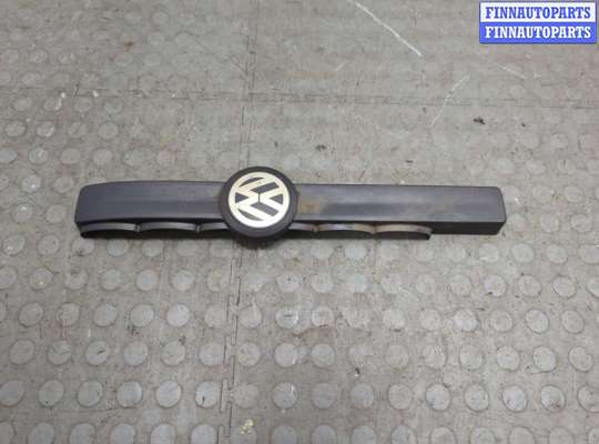 Купить Накладка декоративная на ДВС на Volkswagen Touareg 2010-2014 Накладка декоративная на ДВС VG2762743 на Volkswagen Touareg 2010-2014