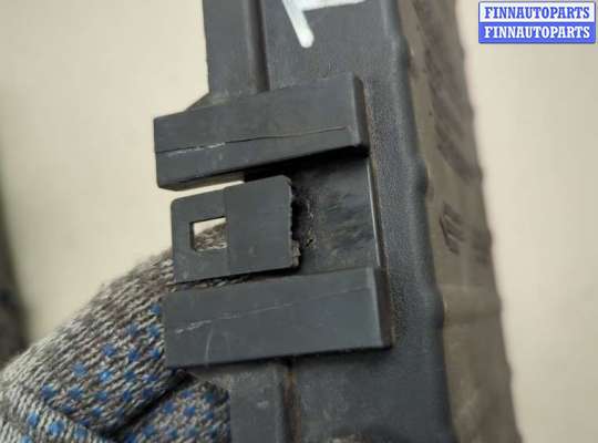 купить Блок предохранителей на Chrysler Voyager 2000-2007