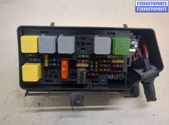 Блок предохранителей MB1460892 на Mercedes ML W164 2005-2011