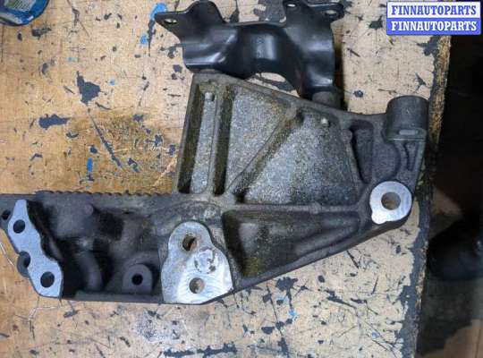 Кронштейн ДВС (лапа)