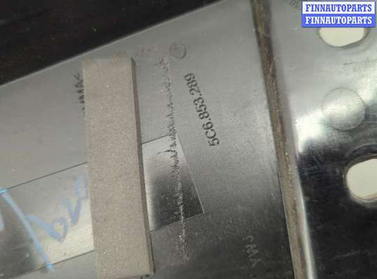 купить Накладка стойки на Volkswagen Jetta 6 2010-2018