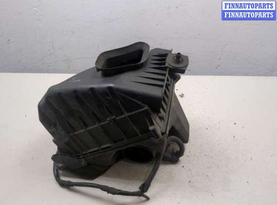 Корпус воздушного фильтра на Audi A4 (8E/8H, B6)