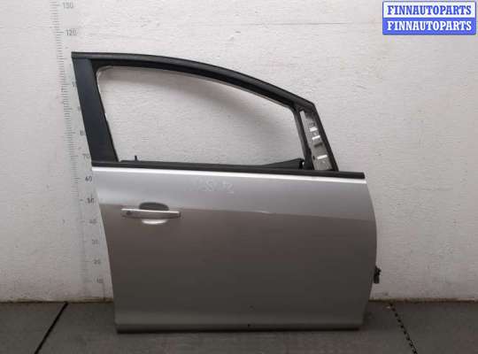Стекло сдвижной двери на Opel Astra J