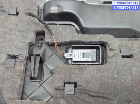 купить Пластик панели торпеды на Audi Q7 2005-2015