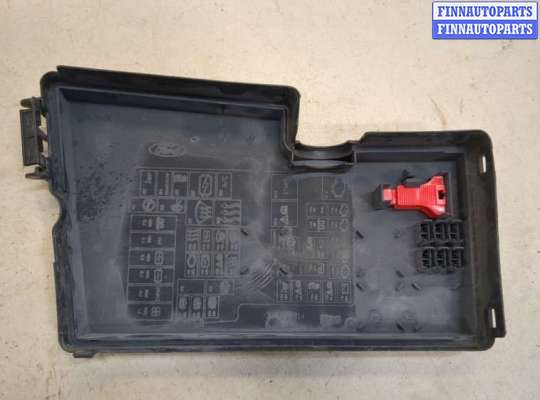 купить Крышка блока предохранителей на Ford Focus 2 2008-2011