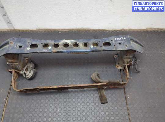 купить Усилитель бампера на Ford Focus 3 2011-2015