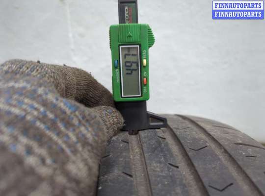 купить Шина на Jaguar XE 2015-2025