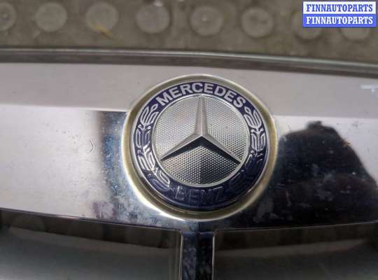 купить Решетка радиатора на Mercedes C W204 2006-2015