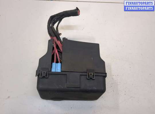 купить Блок предохранителей на Renault Laguna 2 2001-2007