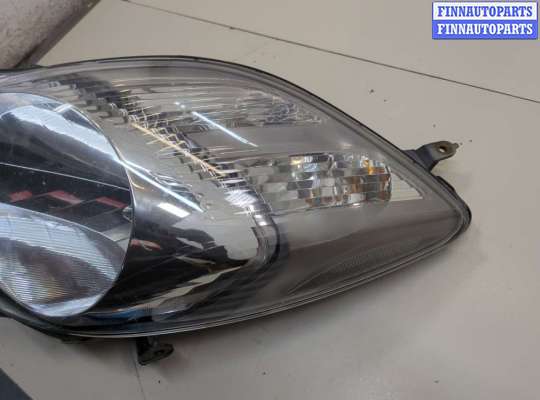 купить Фара (передняя) на Toyota Yaris 2005-2011