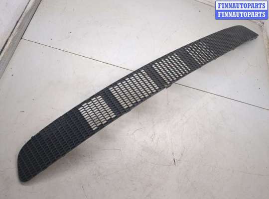 купить Заглушка (решётка) бампера на Nissan Almera N16 2000-2006