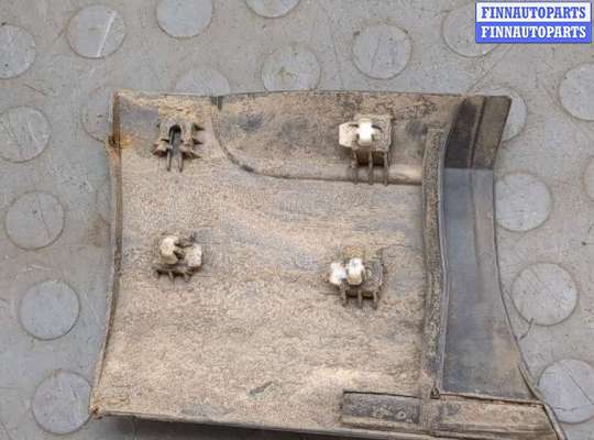 купить Молдинг крыла на Volkswagen Touareg 2007-2010