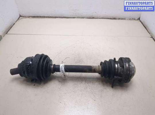 Приводной вал (Полуось в сборе) на Volkswagen Caddy III (2K)